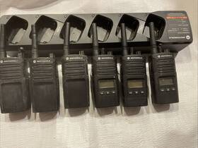 Rmu2080d Motorola Solutions Edir 3 3x And Rmu2040 2-way Business Radios Paired Charge Station