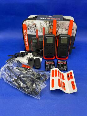 T275 Motorola Solutions Talkabout Rechargeable 22 Channel 25 Miles Orange With Black