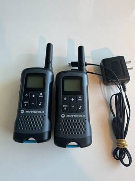 T2b12201wntaaw Motorola Talkabout T200 Two-way Radio/walkie Talkies Rechargeable 2-pack Tested