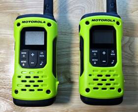 T605h2o Motorola Frs Walkie Talkies