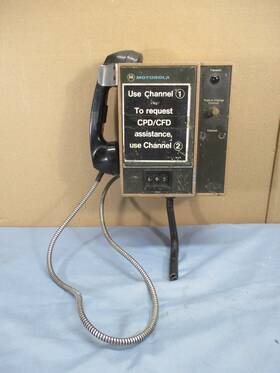 Tcni200a Motorola Vtg Public Safety Radio Control Head Call Box 2 Channel Cpd Cfd