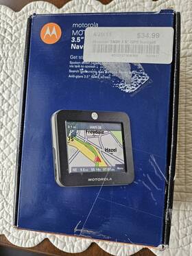 Tu20 Motorola Gps 3.5 Inch Screen Motonav With Phone Holder