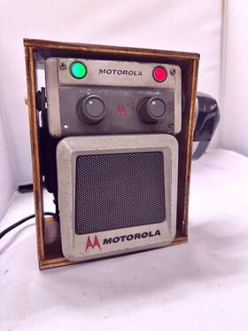 Tu476c2 Motorola Vintage Control Head Speaker And Microphone. Illuminated