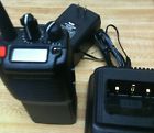 Vx-900u Nos Portable Radio