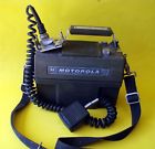P23den-1130am W Motorola Vintage Vhf Fm Portable Lunchbox Type Transceiver