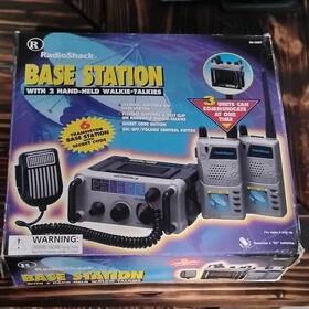 Radioshack 60-3057 Base Station With 2 Walkie-talkies