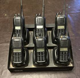 Br950u Rca Lot Of 6 Two - Way Radio With Charger Charging Station And Batteries