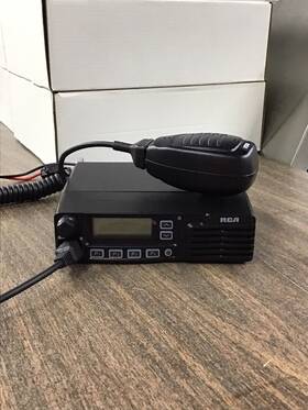 Brm300 Rca D Series Digital Uhf Two-way Radio 400-470 Mhz