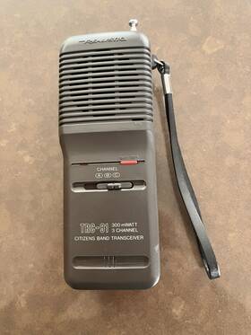 21-1613 Realistic Vtg 3-channel 300mw Citizens Band Walkie Talkie Trc-91 Cat#