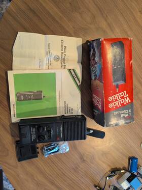 Realistic Tcr-88 1 Watt 3 Channel Walkie Talkie Vintage