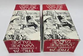 Trc-74 Realistic Walkie Talkie 2-channel 100mw Radio Shack Vintage Pair In Box