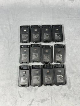 Bl68 Retevis Walkie Talkie Model Untested Battery Pack Lot