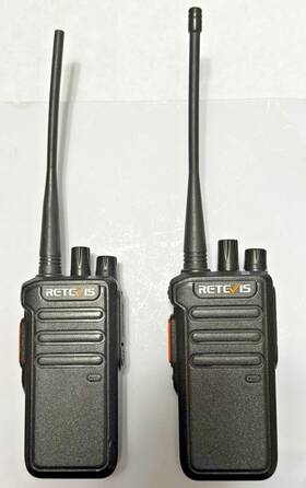 Eda001553901a Retevis Two Rt43 5w Uhf 400-480mhz 32ch Dmr Walkie Talkies - Black