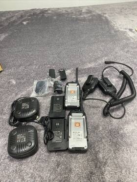 Rb29 Retevis 2- Two Way Radio Retev Is With Charger And Battery