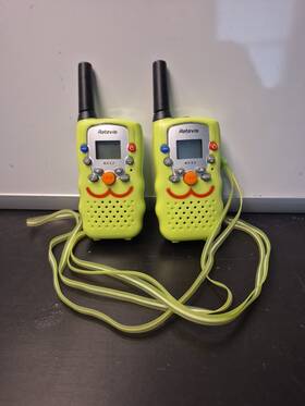 Rt-32 Retevis Rt32 Kids Walkie Talkie Test&working No Charger Pre-owned Read Descript