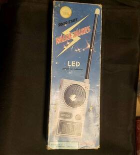 Al-132 Solid State Iw-401 Vintage Led Artlight Walkie Talkies W Original Box Morse Code