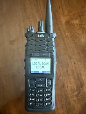 Tp-9900 Tait Multi Band Portable Radio