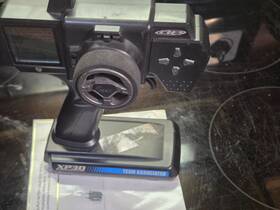 Xp30 Team Associated Mgt 8.0 Or 4.6 Radio An Two Crystals