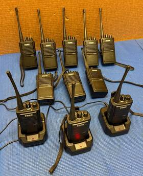 X-700u Tekk Radios And Chargers 11 3