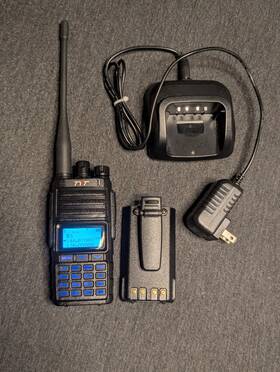 Th-350 Tyt Tri-band Vhf/uhf Portable Two Way Radio Fm Transceiver Battery