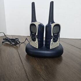 Uh043sx-2 Uniden Uhf 80 Channel Handheld Radio Set Of 2 With Twin Charger