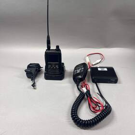 Cmx760 Uniden Ut417 Communicative Radio