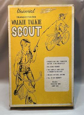 Universal S-025 Vintage Scout 9-volt Transister Walkie Talkie With Box - Works