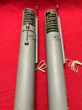 Crc-7 Us Navy Vintage An/crc-7 Sea Rescue Radios