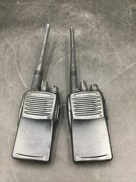 Vx-451-d0-5 Vertex Standard Vx-450-do-5 Lot Of 2