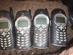 Motorola T305 Walkie Talkies Two-way Radios Lot Of 4 Black/silver + Belt Clip. Fixed Price $35.00.