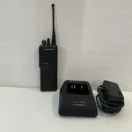Motorola Uhf HT1000 H01RDC9AA3BN. No Battery. Radio, Antenna And Charger Only.. Fixed Price $35.00.