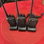 Lot Of 3 Retevis H-777 Uhf Walkie Talkie Radio W/cradle Dock Tested. Fixed Price $28.87.