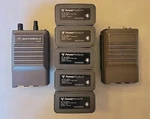 *read* Lot Of Motorola HT600 Handheld 2-WAY Radio H44SVU7160BN W/ 5 Batteries. Fixed Price $140.00.