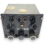 Vintage Aircraft Control Direction Finder Marconi WR639 Console Radio Receiver. Fixed Price $175.00.