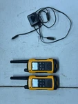 2X Motorola Talkabout T400 Frs/gmrs Radios 22 Channeldual Weatherproof. Fixed Price $49.99.