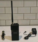 Radio Shack BTX-123 19-1204 Business Band Transceiver W/ Charger Tested. Fixed Price $29.88.