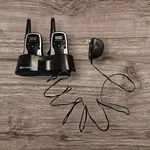 Audiovox Way Radio Set GMRS6DS 132-7239 Walkie Talkies With Charging Dock Guc. Fixed Price $19.12.