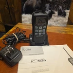 Icom IC-M36 Floating Vhf Submersible Marine Radio W Charger. Fixed Price $62.30.