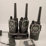Midland GXT1000G X-tra Talk Two-way Radios 18CVP8-REV Charger 3 Rad, 4BAT Incl. Fixed Price $49.99.