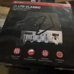 Cobra 25LTDCLASSIC 40 Channel Cb Radio. Fixed Price $122.46.