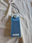 Vintage Walkie-talkie Electra Transceiver WT-400. Fixed Price $14.99.