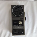 Walkie Talkie 1976 General Electric Recon Radio Model #3-5961C Working Complete. Fixed Price $20.00.
